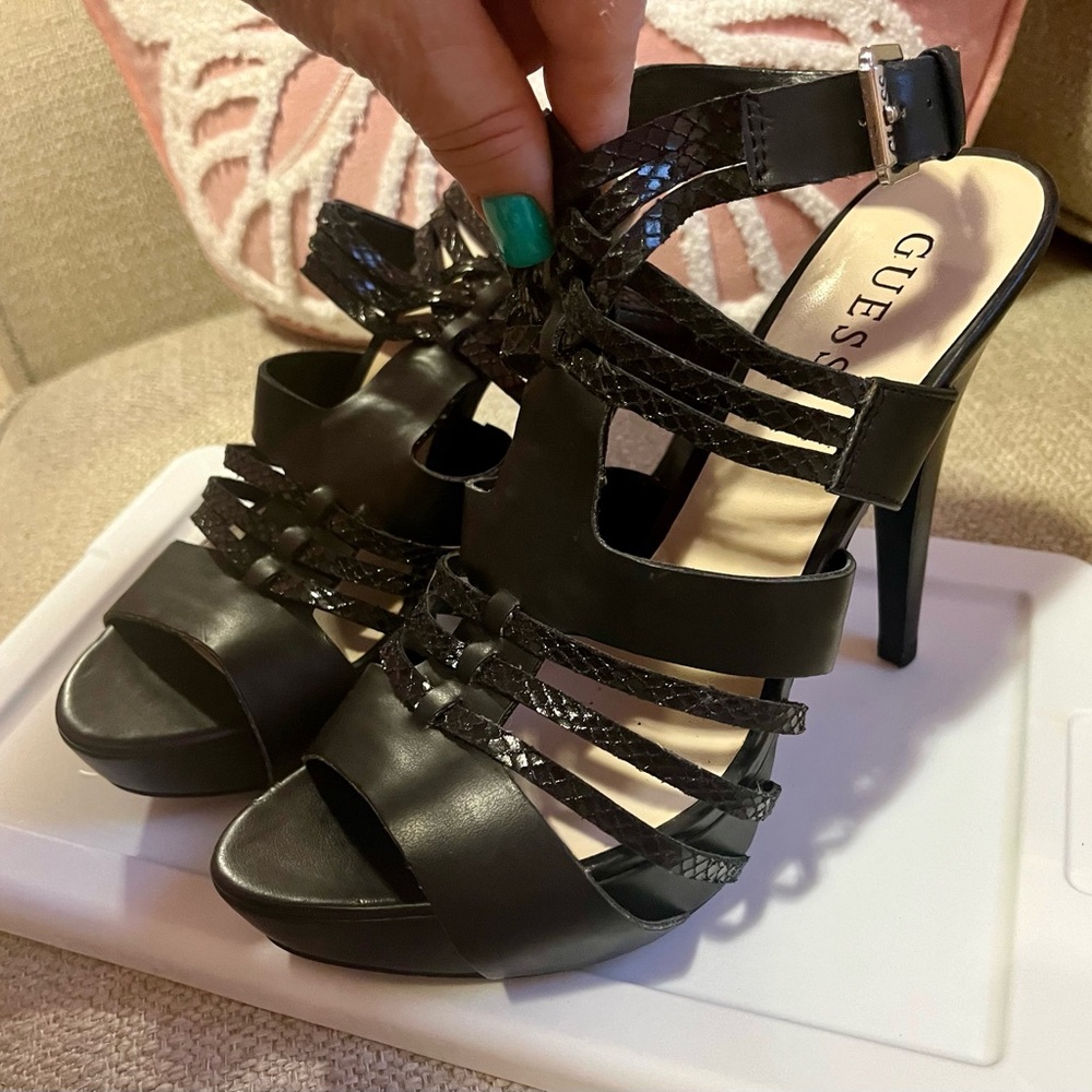 Guess high heels 8 1/2 black